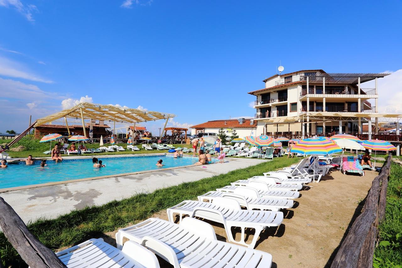 Seven Generations Winery Hotel Mechka Экстерьер фото