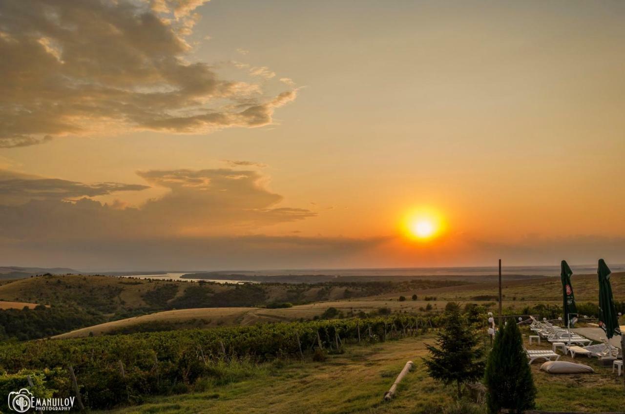 Seven Generations Winery Hotel Mechka Экстерьер фото