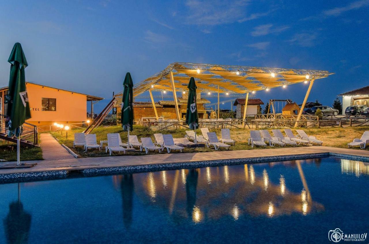 Seven Generations Winery Hotel Mechka Экстерьер фото